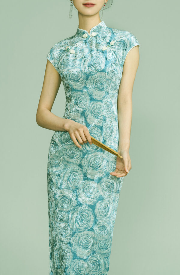 Women’s Dreamy Celestial Velvet Peony Print Moon Sleeves Qipao - Image 7