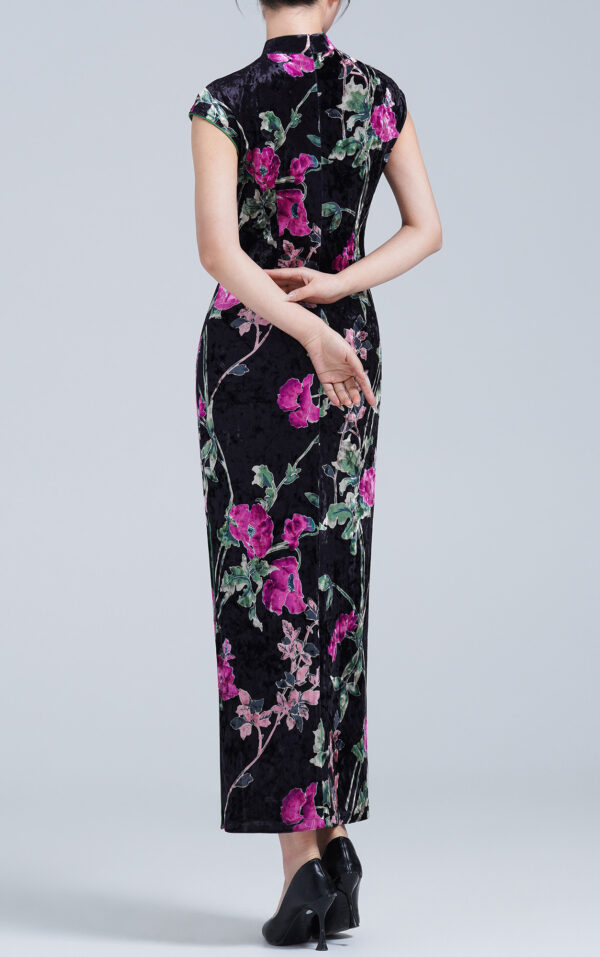 Women’s Crinkle Velvet Cheongsam with Lace Trim - Black Vintage Qipao, Decorative Diagonal Front - Image 5