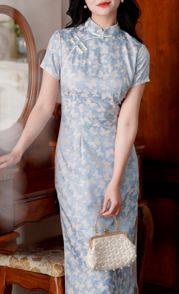 Women’s Dusty Blue Qipao Satin Cheongsam with Jacquard Floral and Butterfly Motifs - Image 3