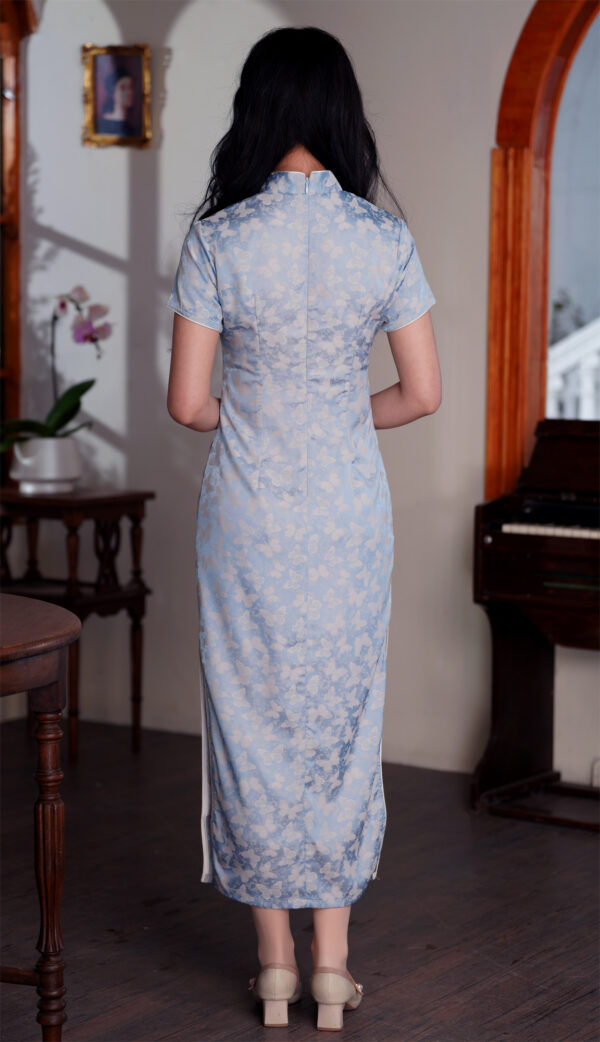 Women’s Dusty Blue Qipao Satin Cheongsam with Jacquard Floral and Butterfly Motifs - Image 7