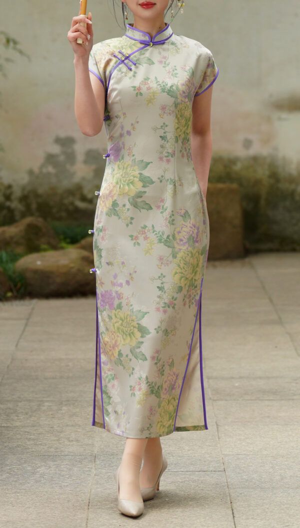 Women’s Luxury Peony Jacquard Drop Shoulder Sleeve Cheongsam - Image 2