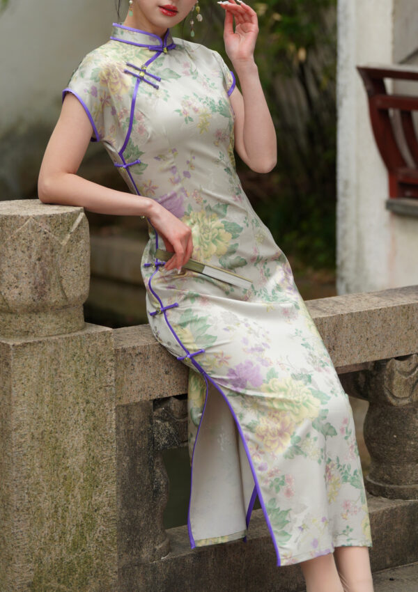 Women’s Luxury Peony Jacquard Drop Shoulder Sleeve Cheongsam - Image 5
