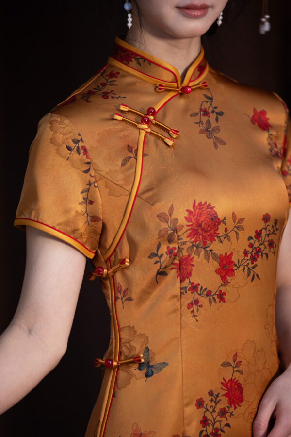 Women’s Luxury Chrysanthemum Jacquard Cheongsam Dress - Image 3