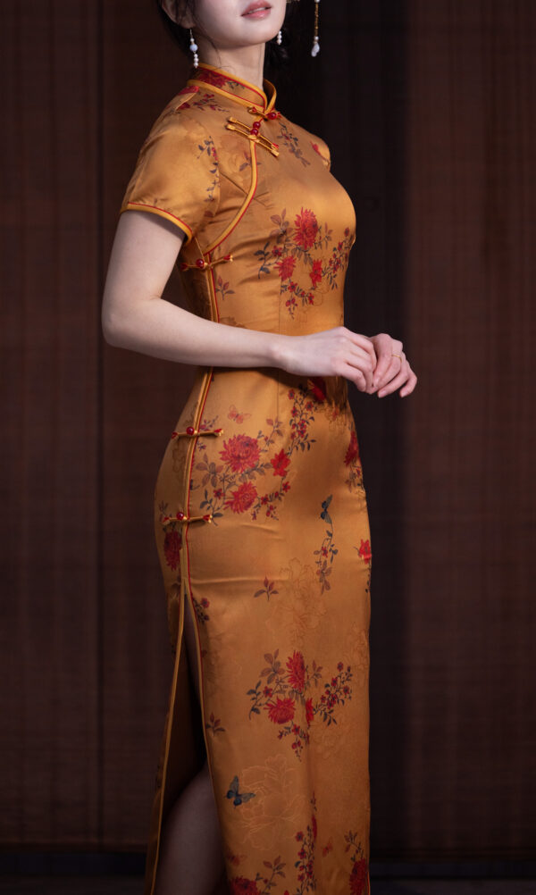 Women’s Luxury Chrysanthemum Jacquard Cheongsam Dress - Image 6