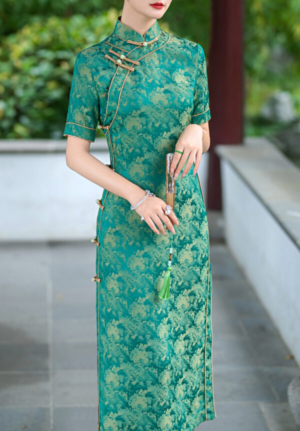 Women’s Emerald Green Traditional Chinese Dress - Image 3