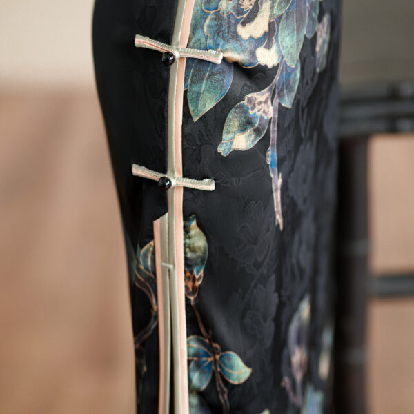 Women’s Luxury Peony Jacquard Cheongsam Dress - Image 6